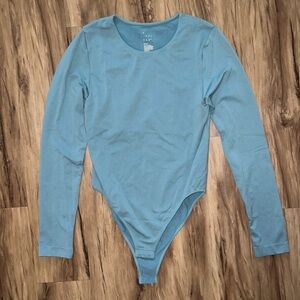 Target A New Day NWOT Long Sleeve Crew Neck Bodysuit Blue Seamless Medium Viral